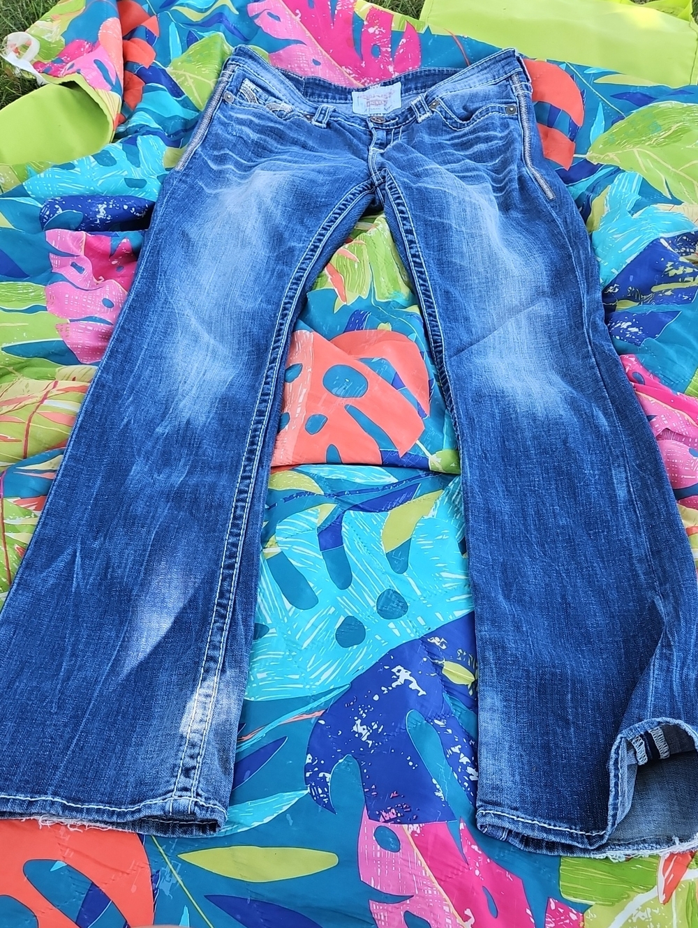 Big Star Women's Faded Blue Wide Leg Jeans Size 28 L